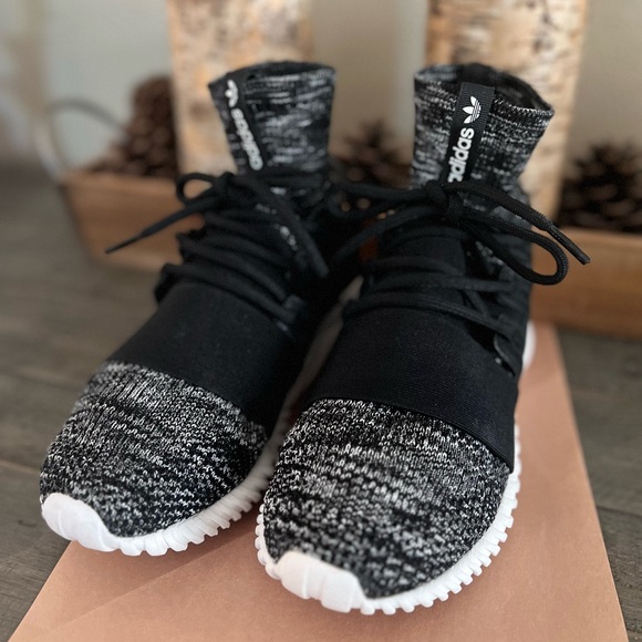 Rare🔥 ADIDAS TUBULAR DOOM PK SHOES BLACK - Picture 7 of 11
